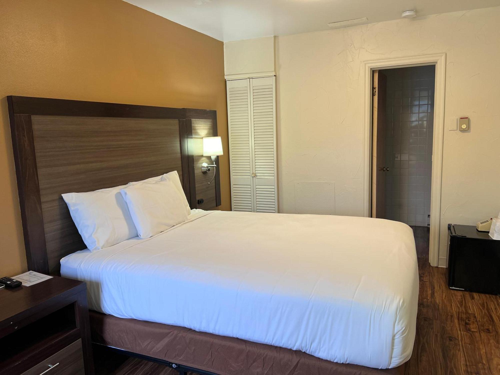 Sunrise Motor Inn Cody Dış mekan fotoğraf