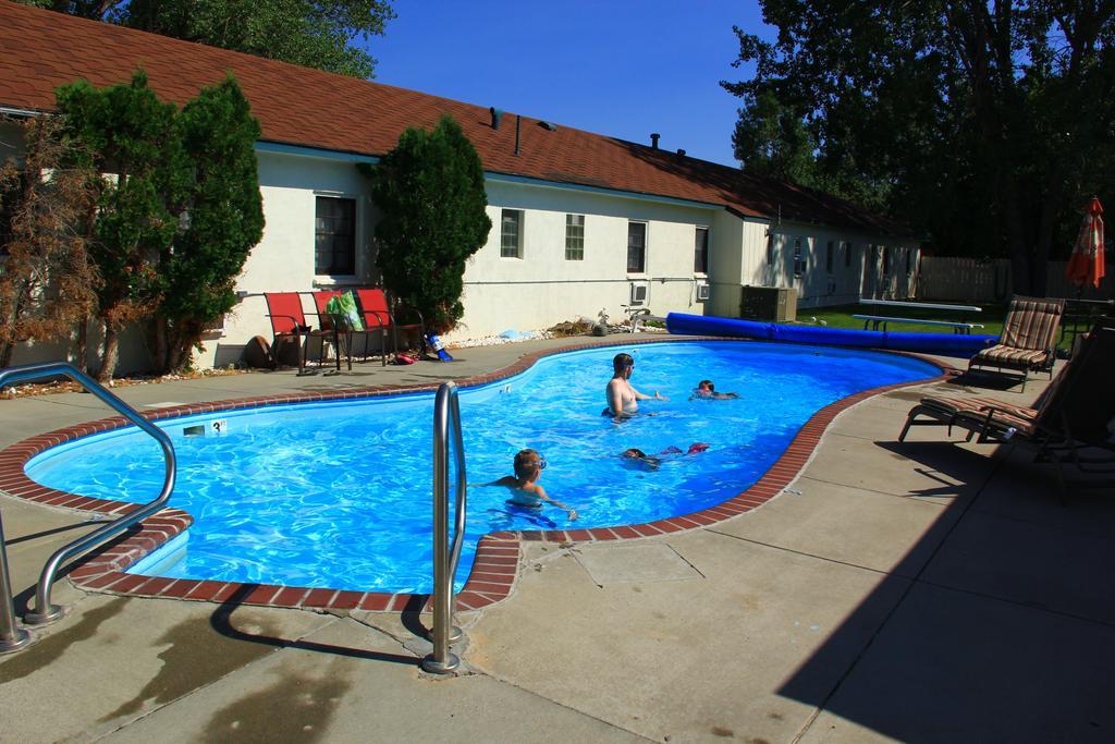 Sunrise Motor Inn Cody Dış mekan fotoğraf