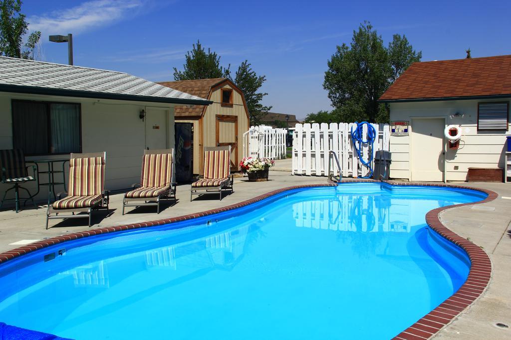 Sunrise Motor Inn Cody Dış mekan fotoğraf