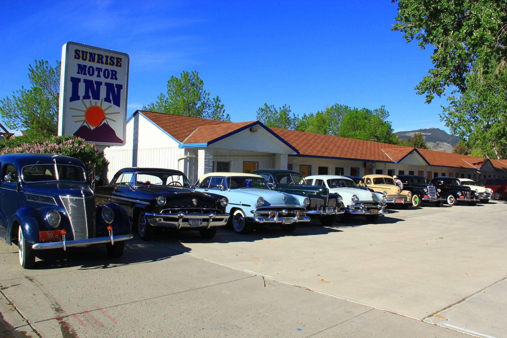 Sunrise Motor Inn Cody Dış mekan fotoğraf