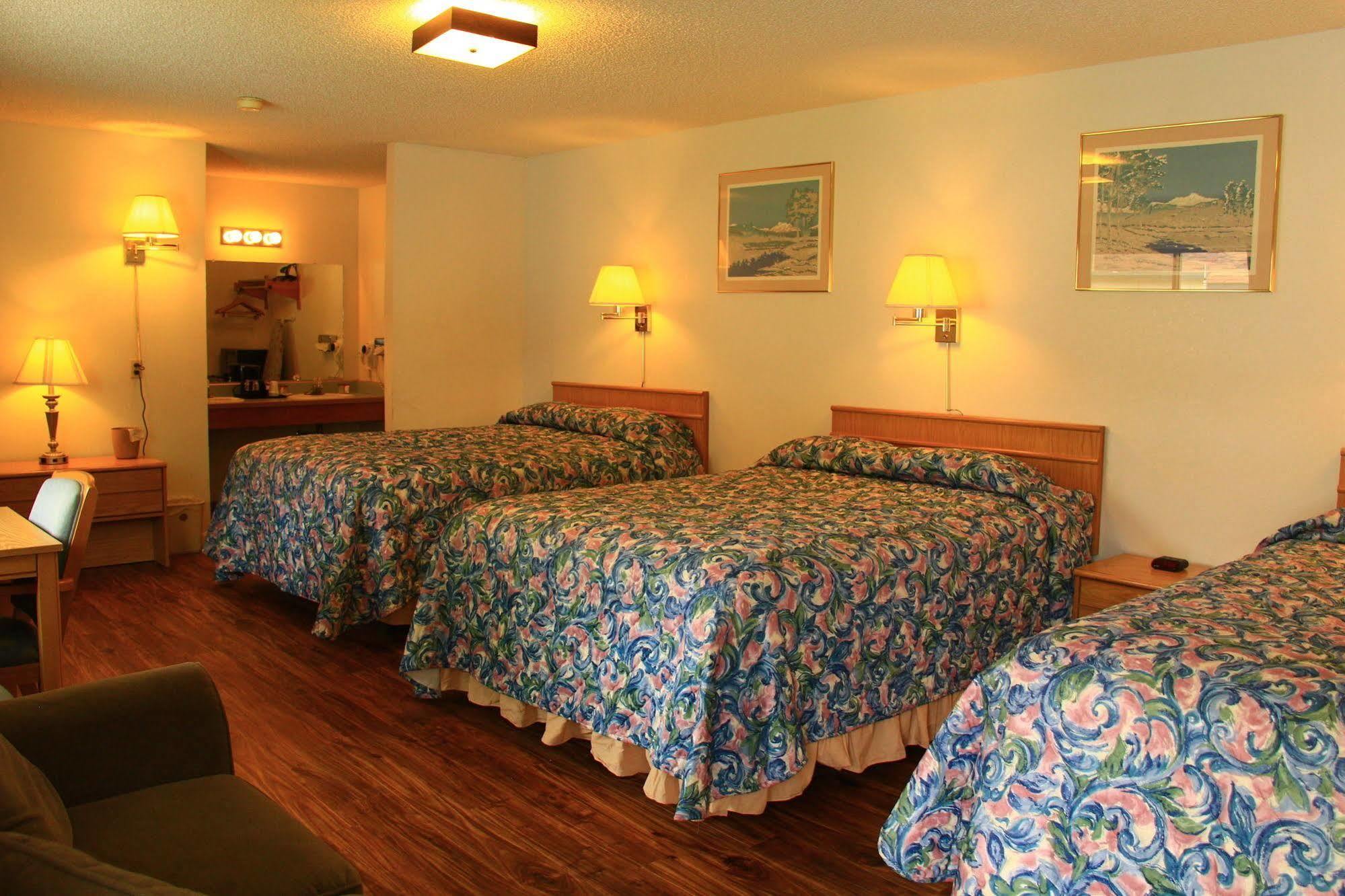 Sunrise Motor Inn Cody Dış mekan fotoğraf